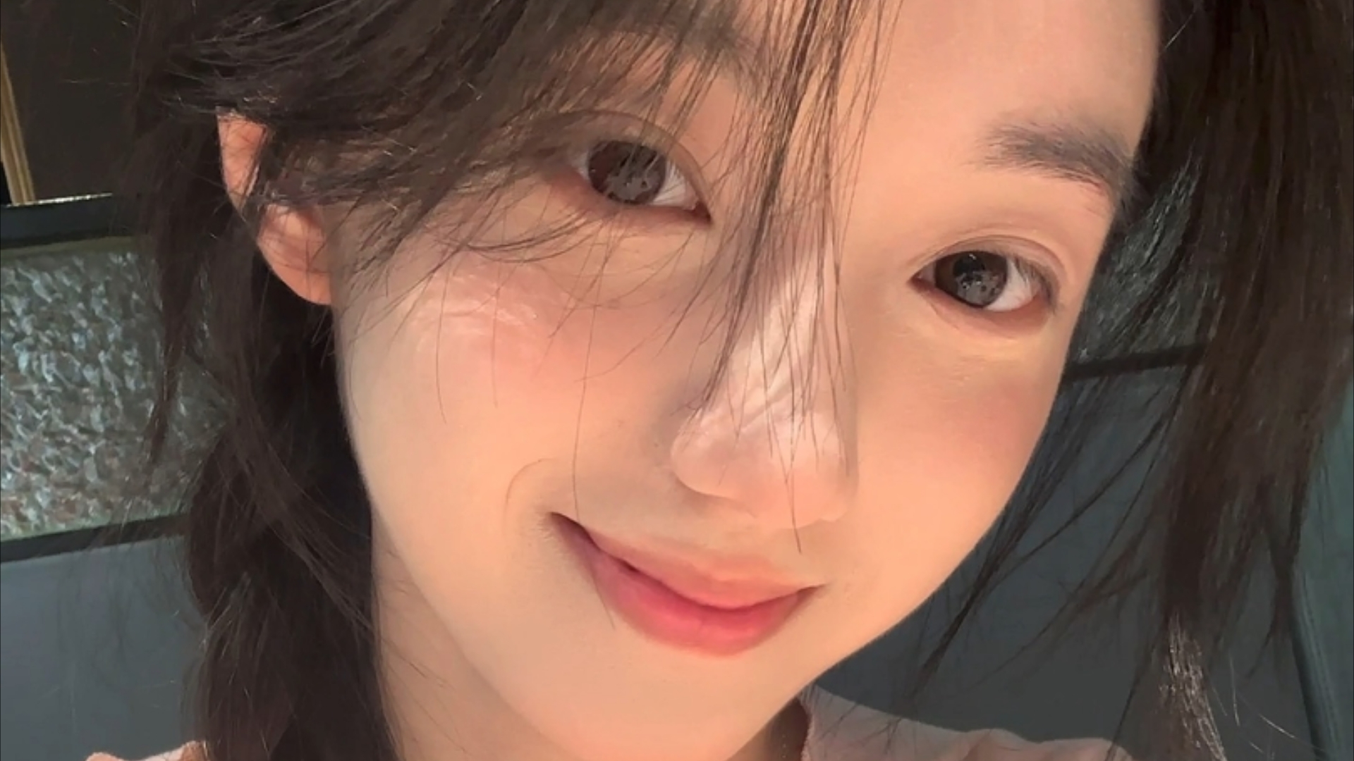 “锋刃-2025”国际狙击手射击竞赛进行“解救人质精准狙击”课目竞赛